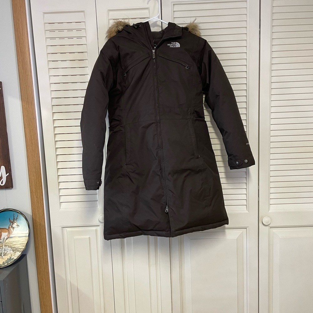 The North Face down coat. Size Medium. Brown.